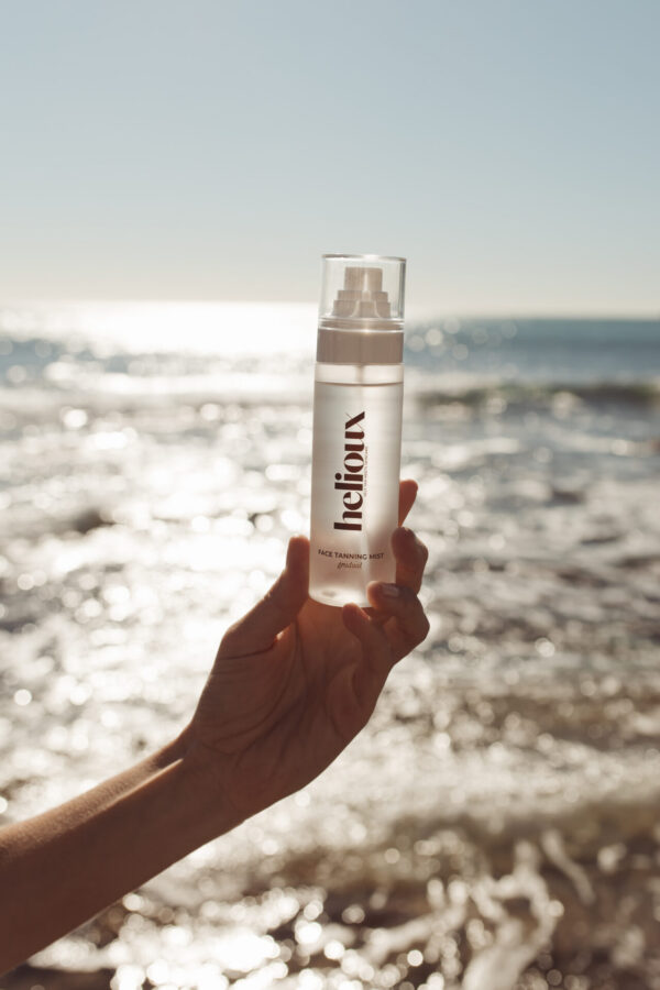 tanning mist isepruunistav näosprei 120ml isepruunistav näosprei,niisutav näosprei,Buduaar ilulemmik 2025,särav jume,helioux näosprei,isepruunistaja näole,pruunistav näosprei,buduaar ilulemmik 2026